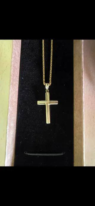 Cadena y Dije Cruz Oro 18k