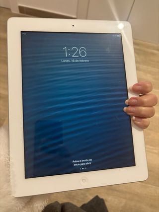 iPad 4ª gen A1458 16GB impeccabile + cavo