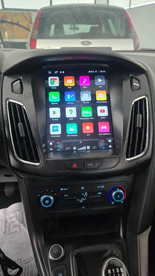 Rádio Ford Focus MK3 Tipo Tesla Android 14 com GPS
