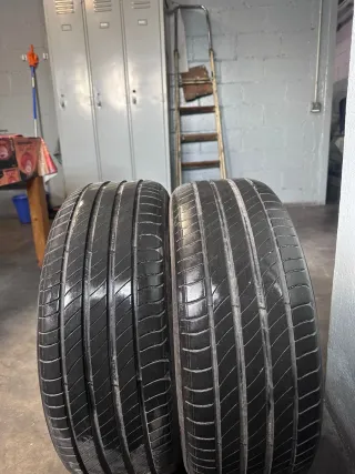 Neumáticos de coche