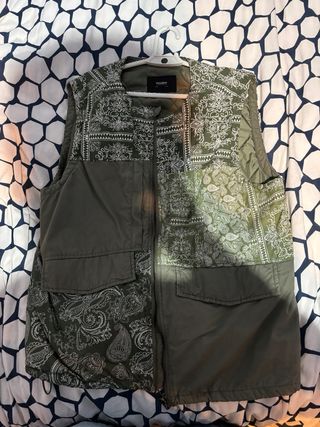 Chaleco Pull&Bear verde