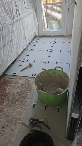 Alicador solador con experiencia numero 631004055