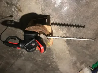 Tagliasiepe Elettrico 710W