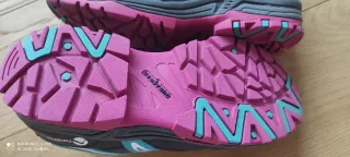 Zapatillas Trekking Impermeables Niña Talla 32