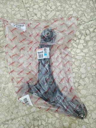 Brazo suspensión Suzuki Grand Vitara 2007