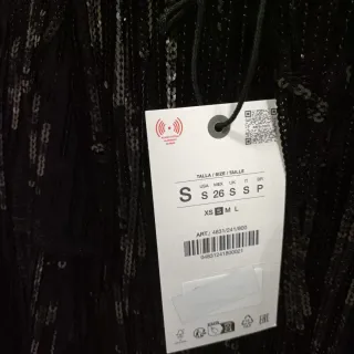 Vestido Zara lentejuelas flecos negro Talla S