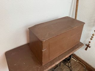 Singer antigua de pedal con mesa original