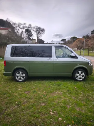 Volkswagen Multivan 2012