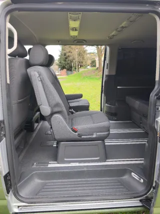 Volkswagen Multivan 2012