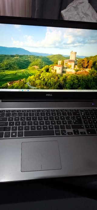 Dell Inspiron i7-1TB