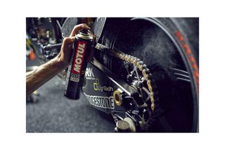 Pack de limpieza y engrase para cadenas  5E76