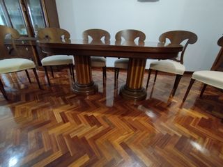 Mesa de comedor extensible con 6 sillas