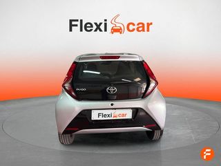 Toyota Aygo 1.0 70 x-play