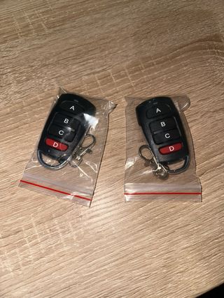2 Mandos de garaje 4 botones