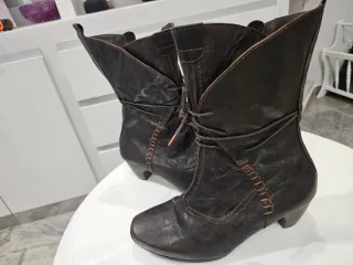 Botines de piel marrón chocolate