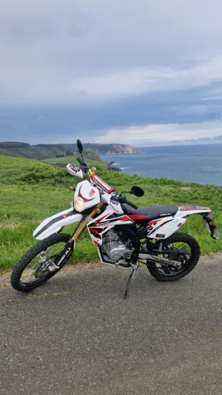 Rieju Marathon pro 125 LC Enduro Moto