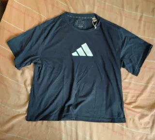 Conjunto Adidas: Pantalón y Camiseta Azul