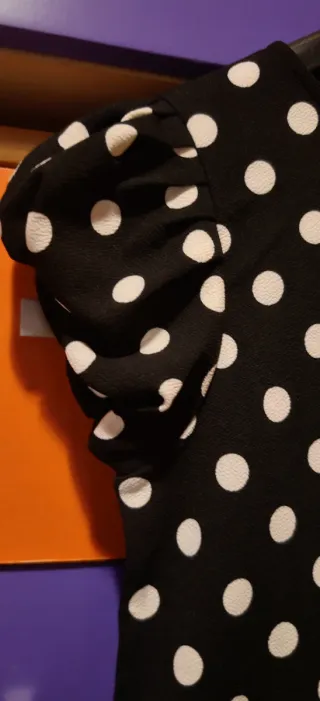 Blusa lunares talla M