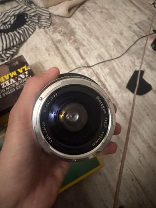 Objetivo Carl Zeiss Distagon 25mm f/2.8