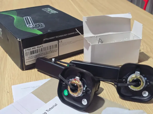 Serratura intelligente con impronta digitale e codice