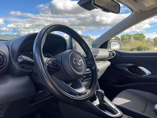 TOYOTA YARIS 1.5 VVT-I HEV ACTIVE TECH 116 5P