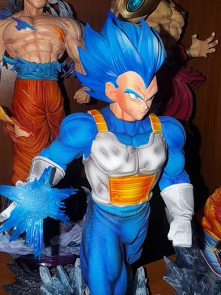 Figura Vegeta blue