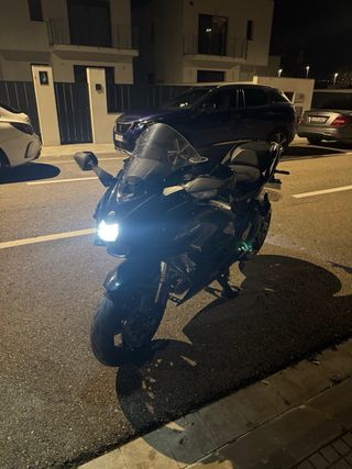 Kawasaki H2 SX 2024 Negra/Verde
