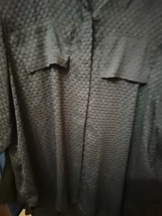 Sudadera con capucha marrón varios artículos