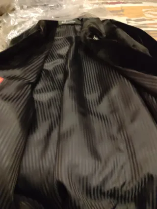 Cazadora de piel marrón talla 50 chaquetón de pelo