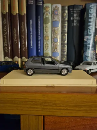 Renault Clio 1/43