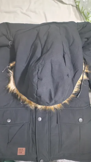 Chaqueta de invierno tipo parka negra