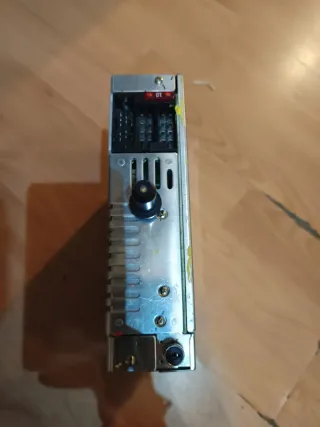 Radio CD Coche Clarion