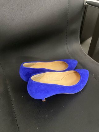 Zapatos de tacón azul para mujer