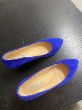 Zapatos de tacón azul para mujer
