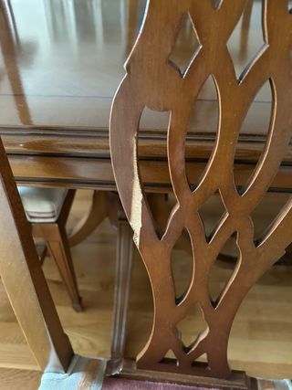 Conjunto de Mesa Comedor, Sillas y aparador