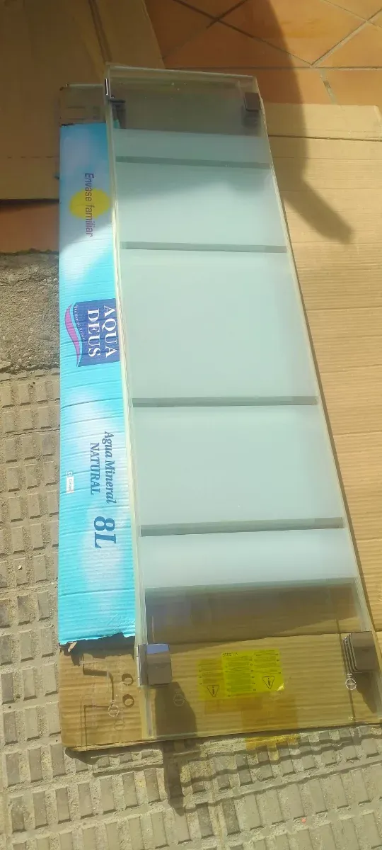 Mampara de bañera de cristal y metal