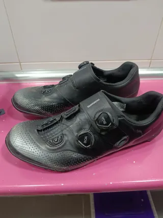 Scarpe da ciclismo Shimano XC702