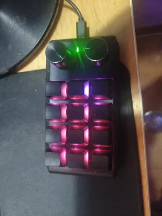 Teclado Programable 12 Teclas 2 Perillas Bluetooth