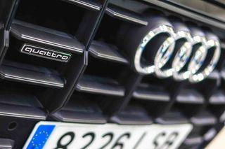 Audi Q8 55 TFSIe 280kW Black L quattro tiptronic