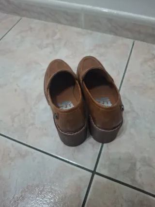 Scarpe Refresh marroni