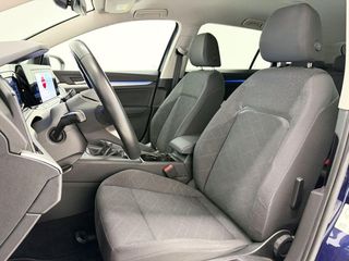 Volkswagen Golf Life 1.0 TSI 81kW (110CV) Variant