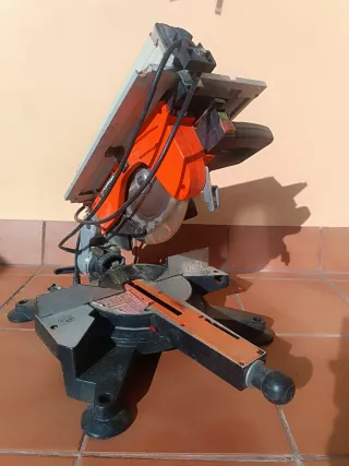 Ingletadora Femmtool con mesa