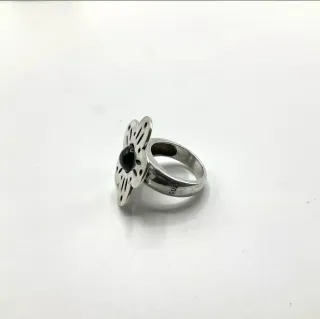 Anillo Tous Flor Negra Plata 925