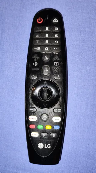 Smart TV LG 4K UM7500PLA de 50 Pulgadas.