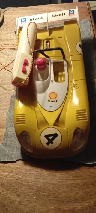 Coche de juguete Shell años 70