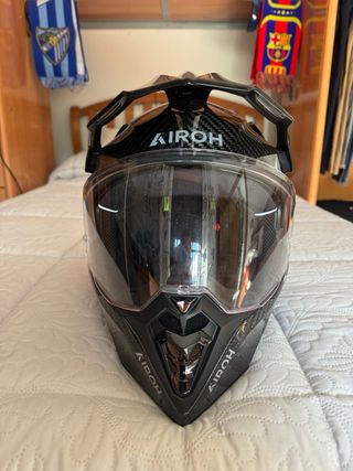 Casco Airoh Trail Carbono