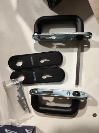 2 Manivelas Puerta Novoferm