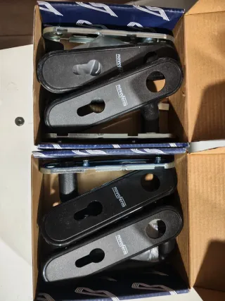 2 Manivelas Puerta Novoferm