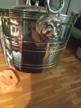 Cubitera Casa Valentí Plata.Se escuchan ofertas.