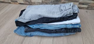 LOTE DE 8 PANTALONES VAQUEROS CORTOS
